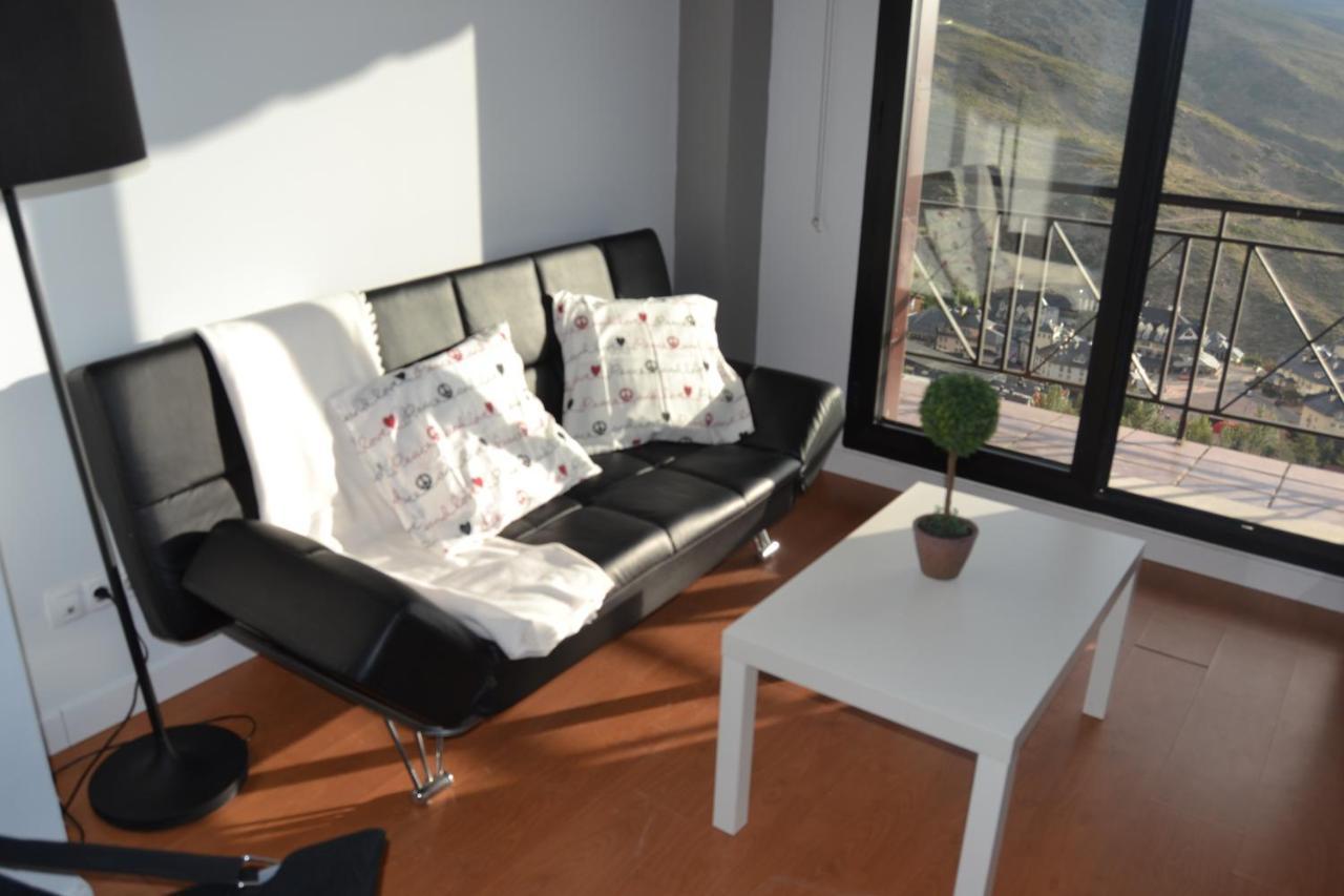 Apartamentos Zona Media 塞拉内华达 外观 照片