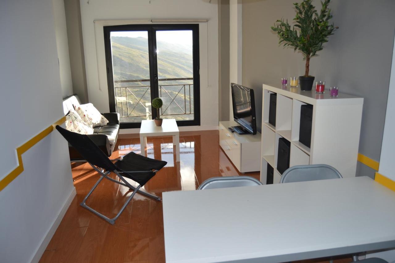 Apartamentos Zona Media 塞拉内华达 外观 照片